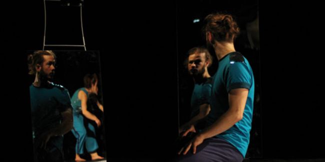 Miroir, spectacle au Théâtre du Grand Rond