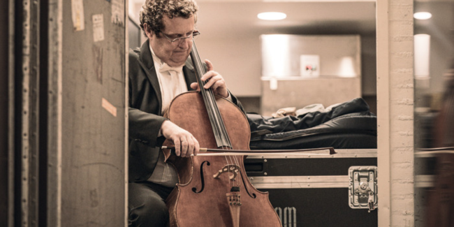 Happy Hour avec le violoncelle à la Halle aux Grains à Toulouse