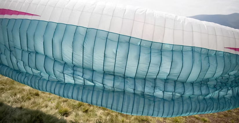 "Parachutistes" - Atelier scientifique au musée aeroscopia